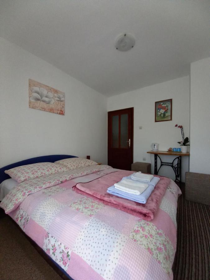 Vrhovine House Veljkoヴィラ エクステリア 写真